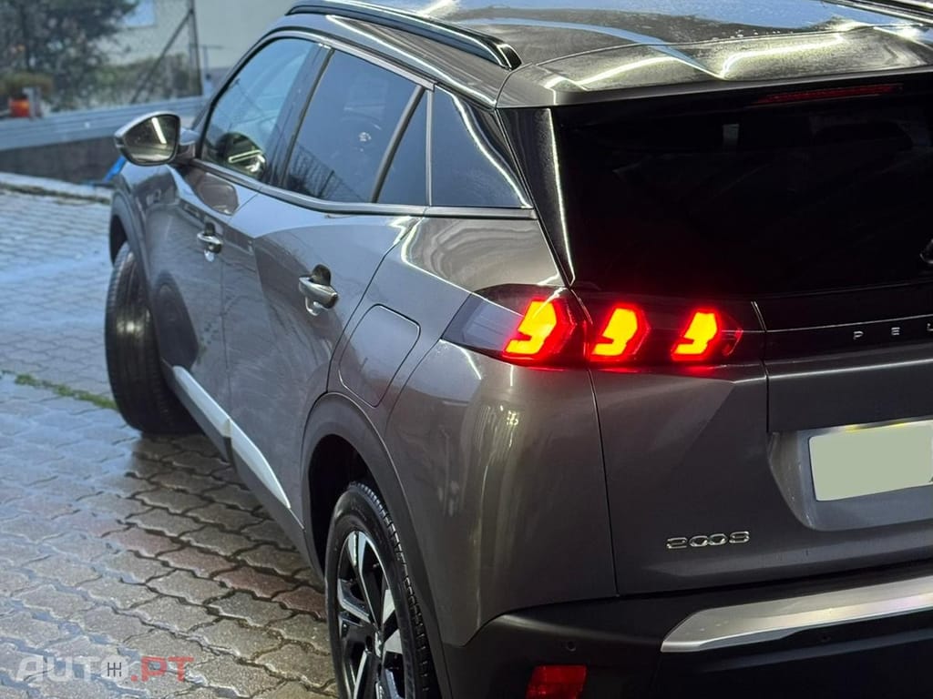 Peugeot 2008 1.5 BlueHDi Allure Pack EAT8