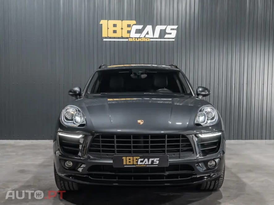 Porsche Macan PDK