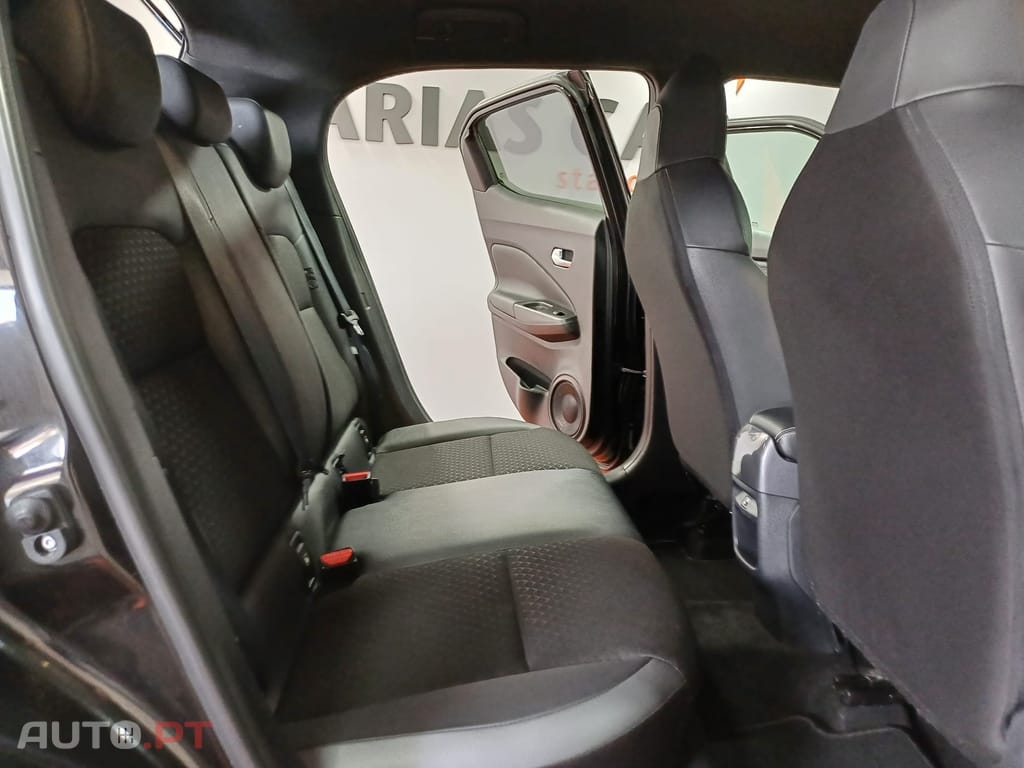 Nissan Juke 1.0 DIG-T N-Connecta DCT