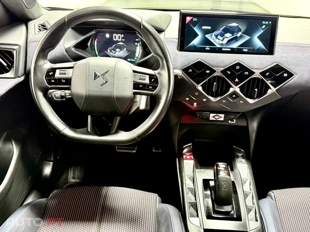 DS DS3 Crossback E-TENSE PERFORMANCE LINE