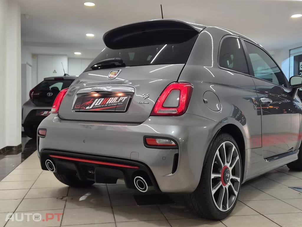 Abarth 595 1.4 T-Jet Turismo