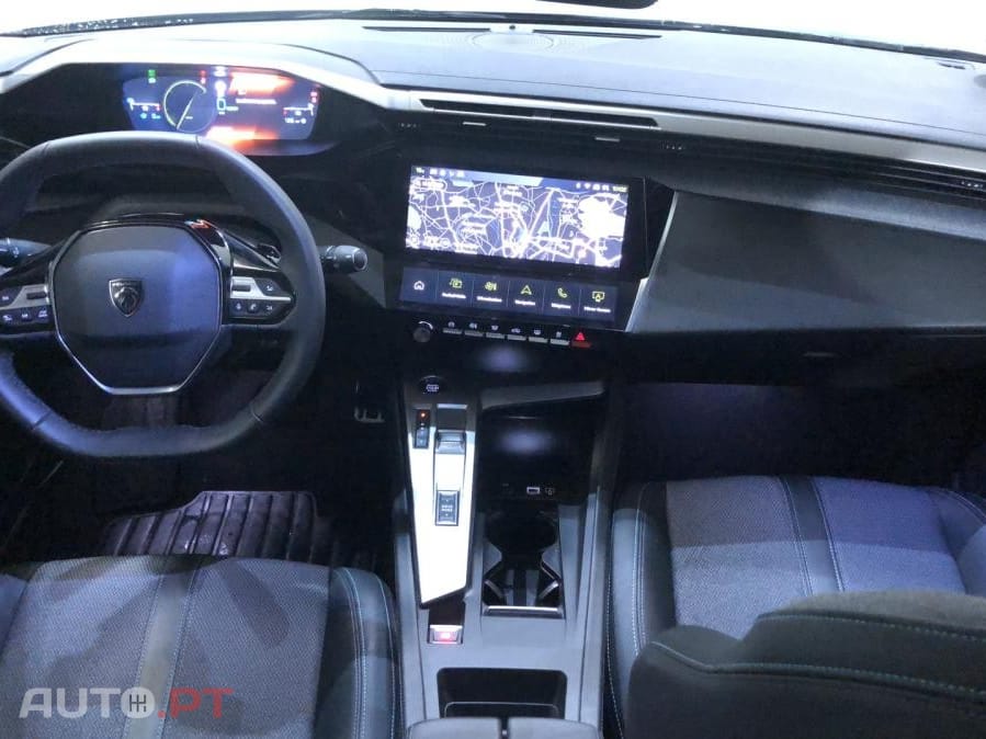 Peugeot 308 1.6 Hybrid Allure eEAT8