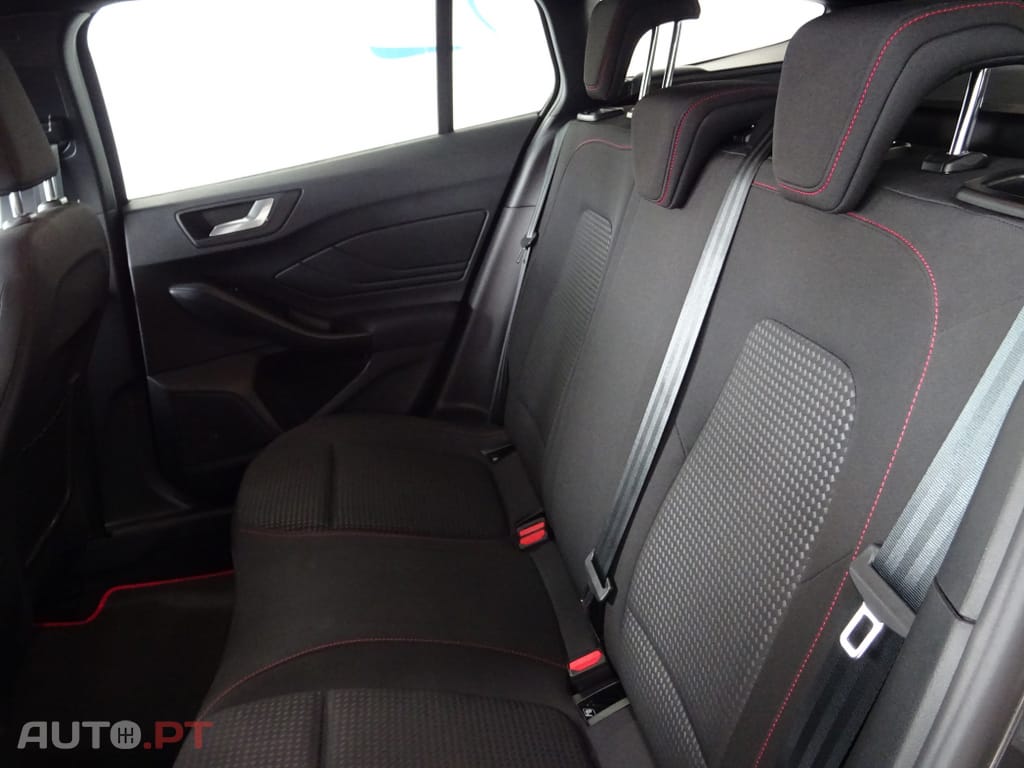Ford Focus SW 1.5 TDCi EcoBlue ST-Line Aut.