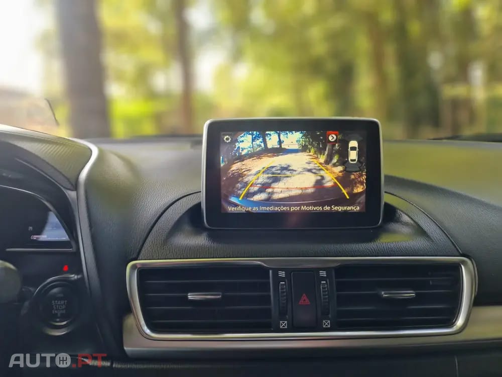 Mazda 3 1.5 Sky-D Excellence Pack Leather Navi