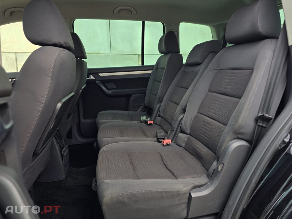Volkswagen Touran 1.9 TDi Conceptline 5L