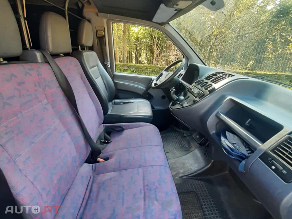 Mercedes-Benz Vito 110D