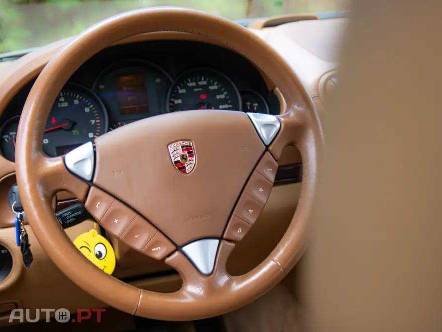 Porsche Cayenne Tiptronic