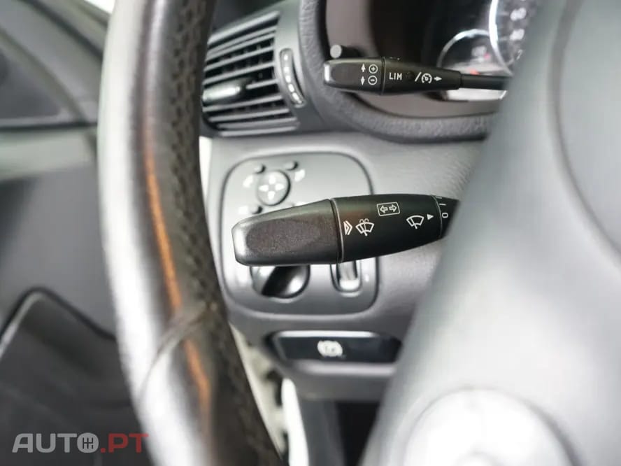 Mercedes-Benz CLC 200 Kompressor Auto