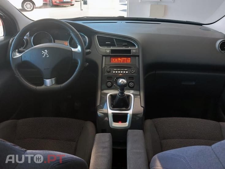 Peugeot 5008 1.6 BlueHDi Style