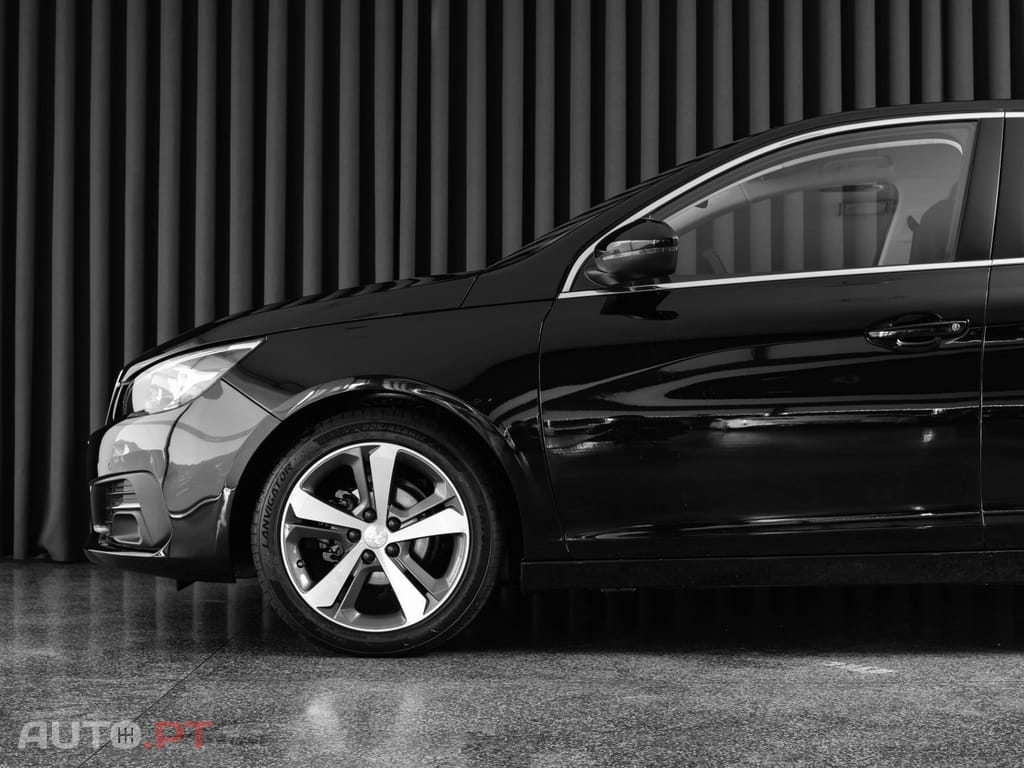 Peugeot 308 1.5 BlueHDi Allure