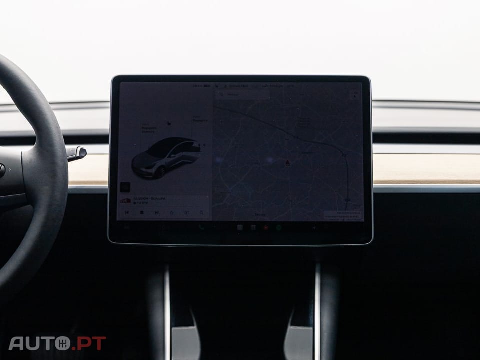Tesla Model 3 Standard Range Plus RWD