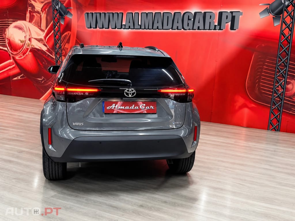 Toyota Yaris Cross 1.5 HDF Premier Edition