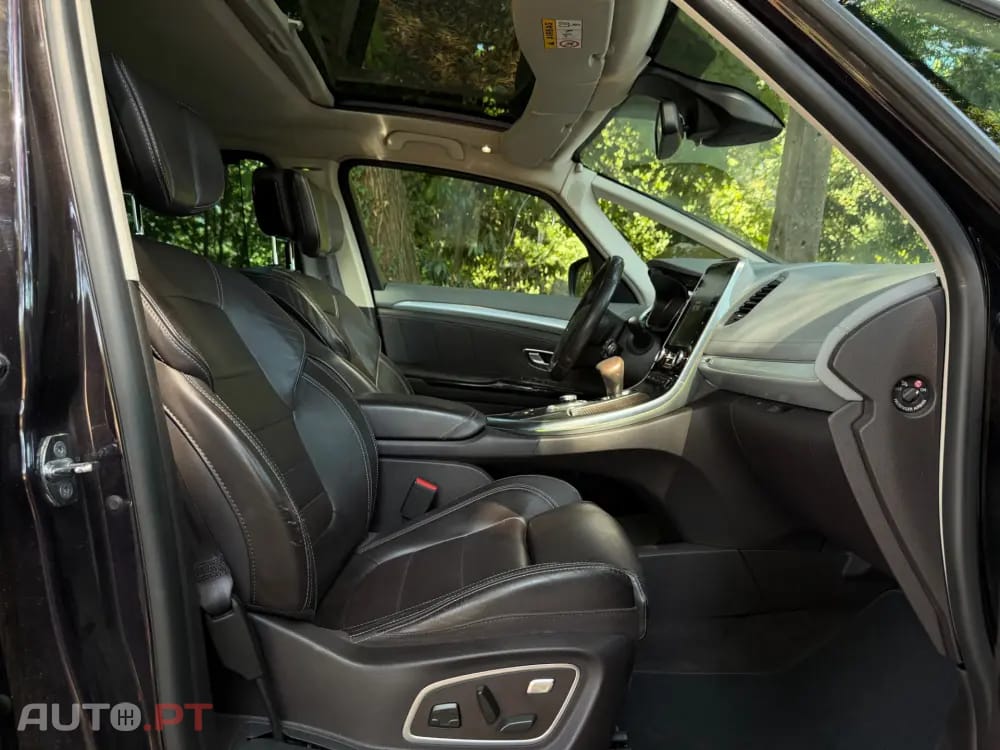Renault Espace 1.6 dCi Initiale Paris EDC