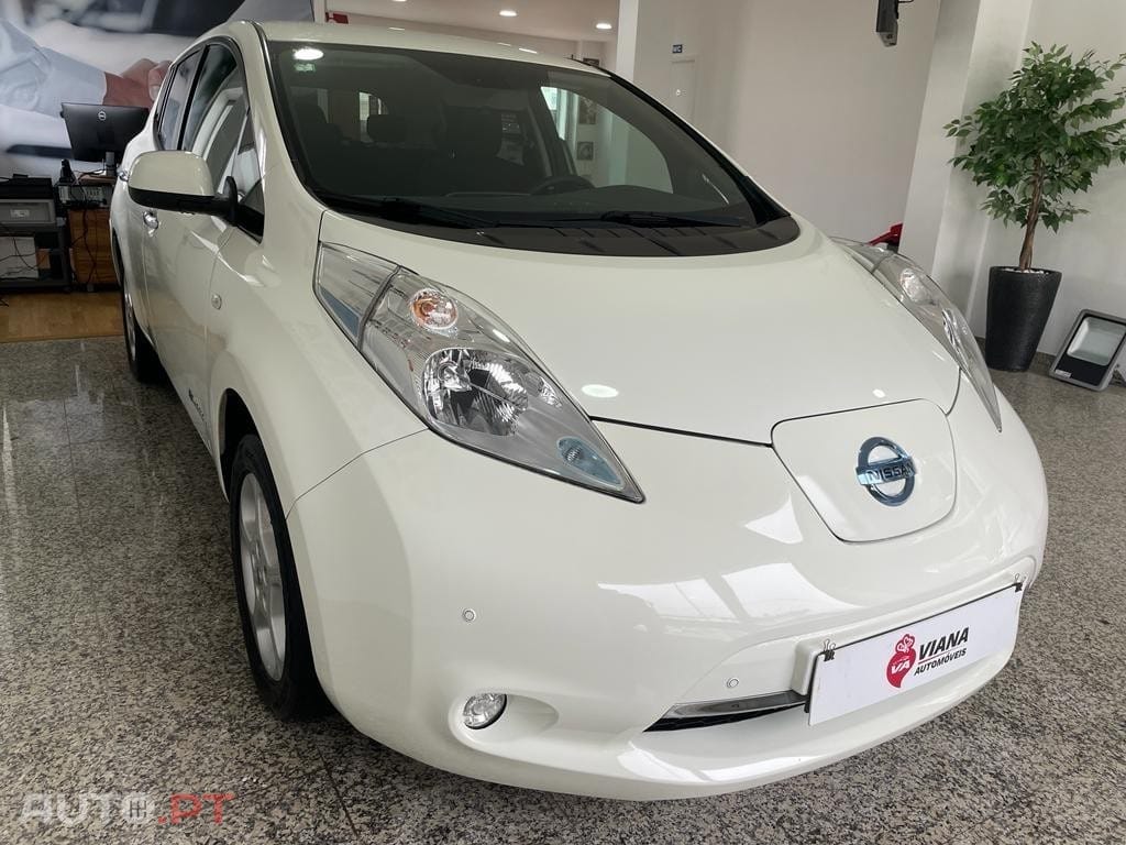 Nissan Leaf Acenta Limited Edition Flex
