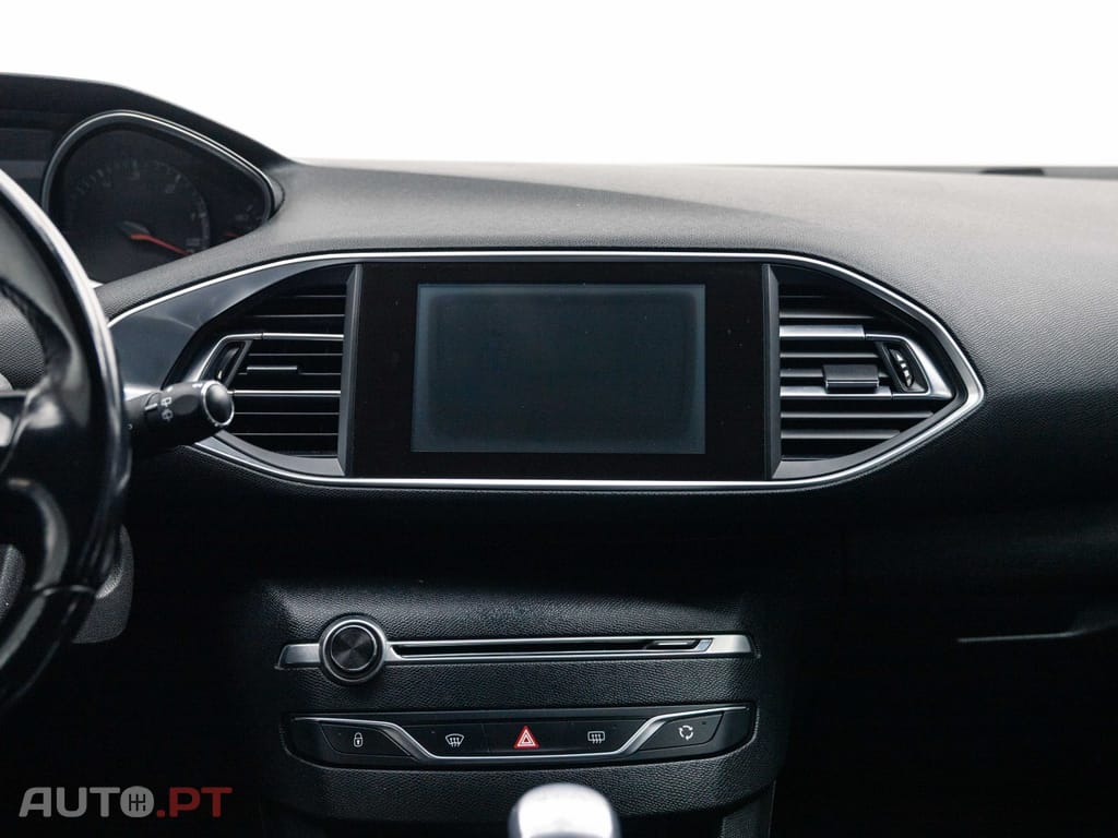 Peugeot 308 1.6 e-HDi Active J17