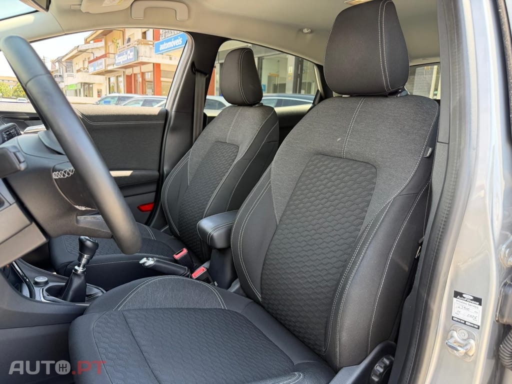 Ford Puma 1.0 EcoBoost MHEV Titanium Design