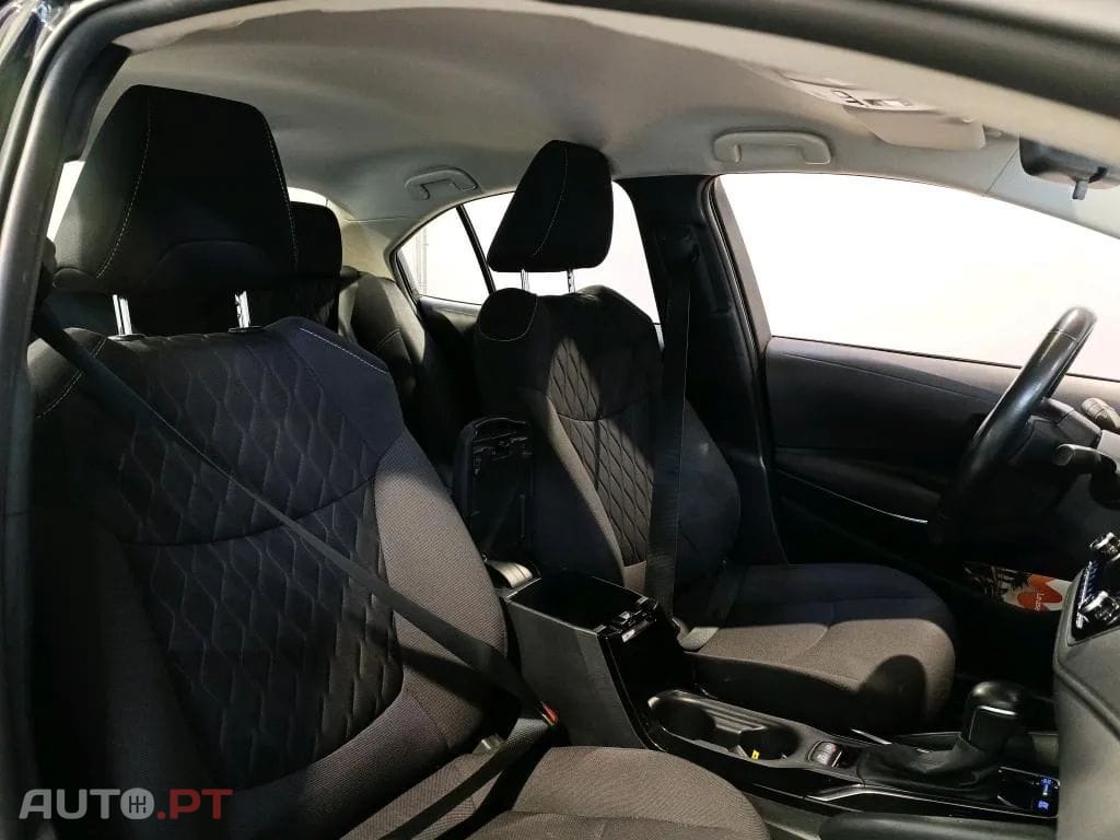 Toyota Corolla SD 1.8 Hybrid Comfort