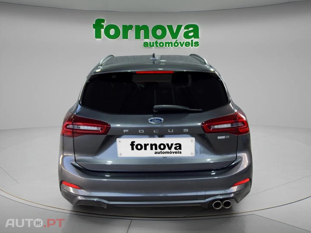 Ford Focus SW 1.0 EcoBoost ST-Line