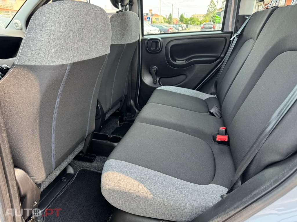 Fiat Panda 1.0 Hybrid City