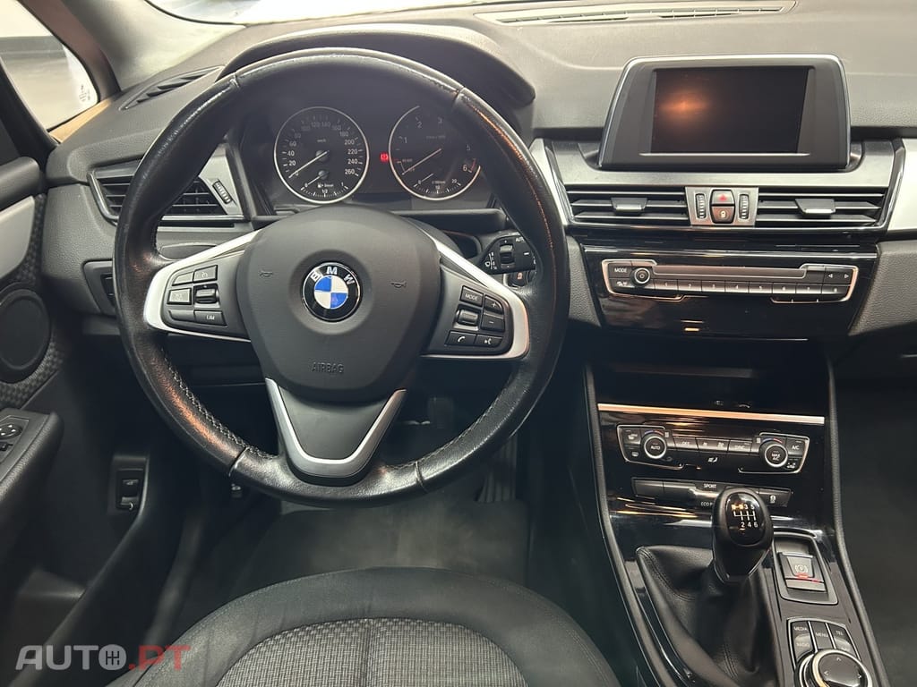 BMW 216 d Advantage