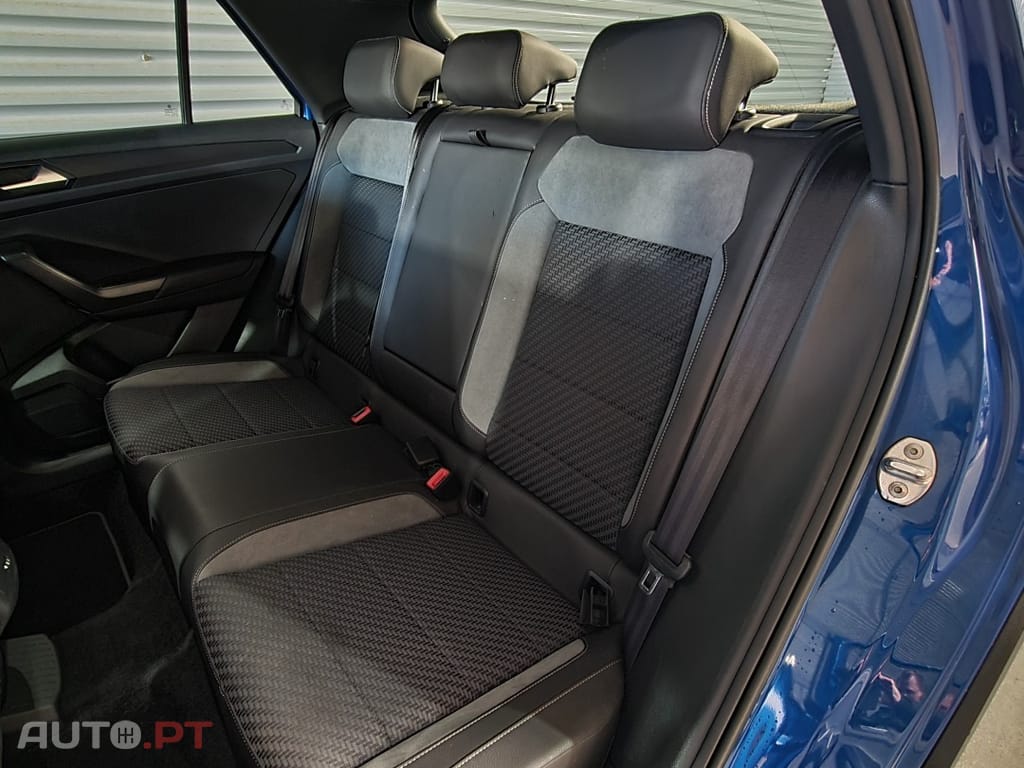 Volkswagen T-Roc 2.0 TSI OPF 4MOTION DSG R-Line