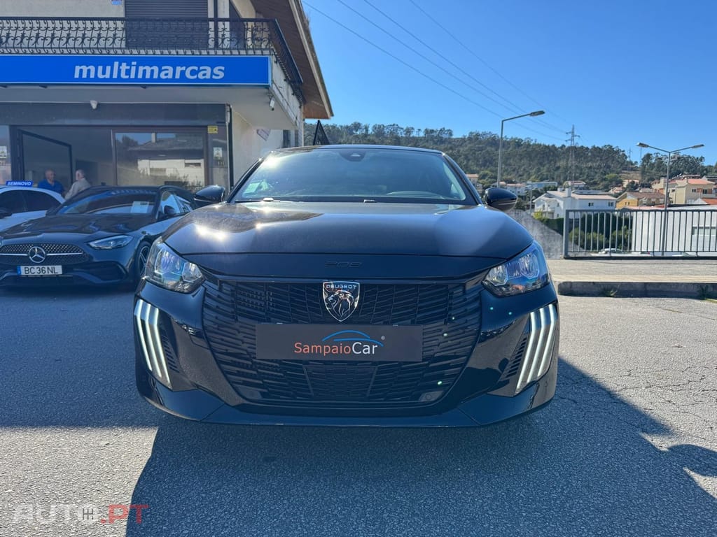 Peugeot 208 1.2 Hybrid Allure e-DCS6
