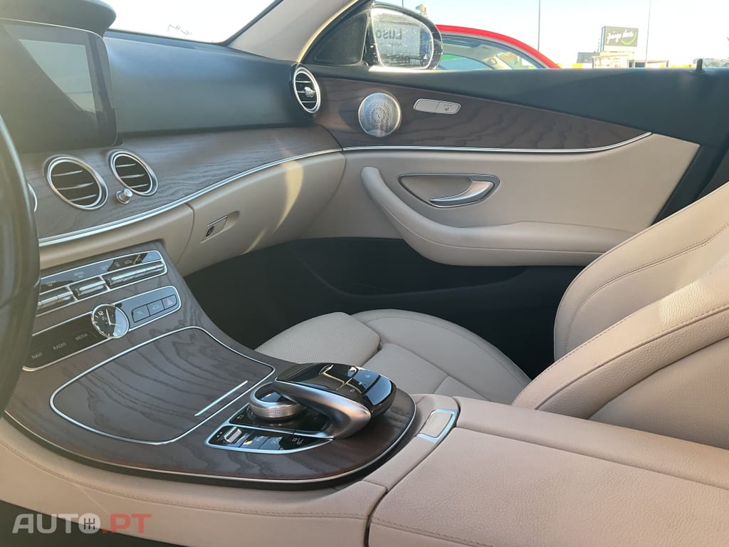 Mercedes-Benz E 300 de Avantgarde