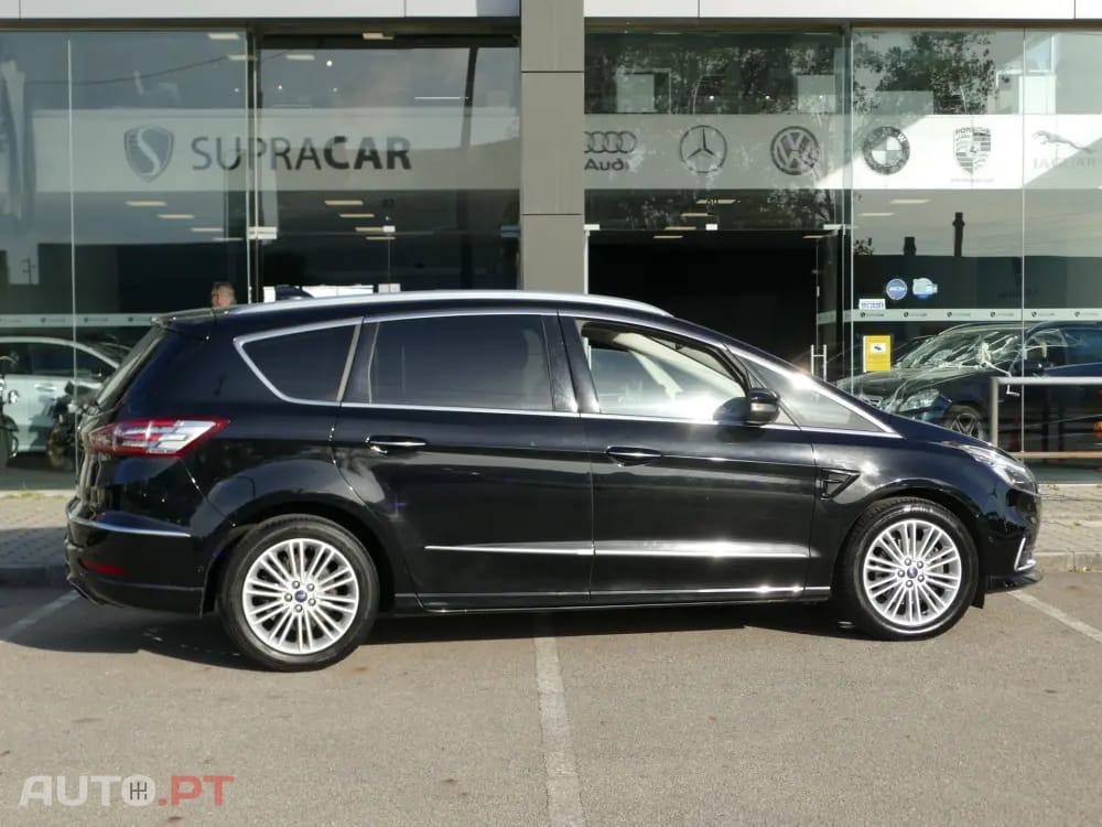 Ford S-Max 2.0 TDCi Vignale Powershift