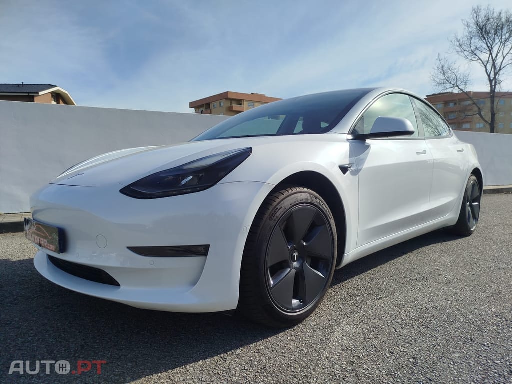 Tesla Model 3 Long Range AWD Dual Motor