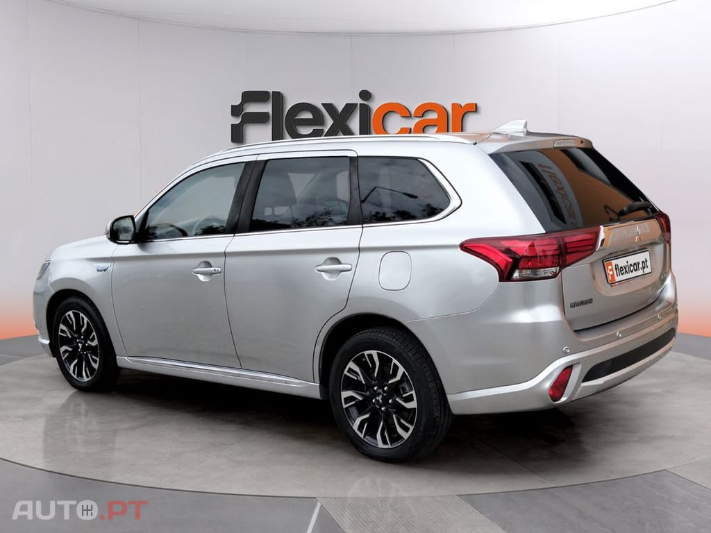 Mitsubishi Outlander 2.0 Instyle