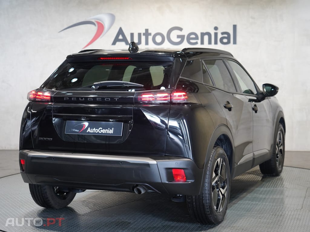 Peugeot 2008 1.2 PureTech Allure