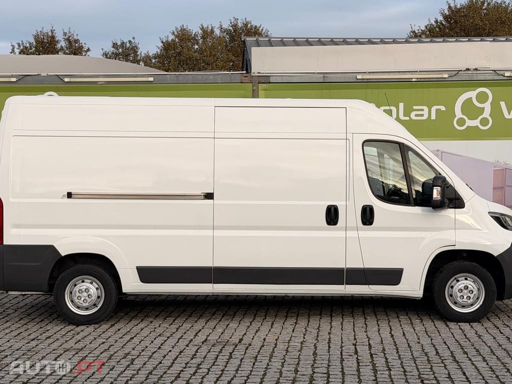 Peugeot Boxer 2.0 BlueHDi 335 L3H2 Pro