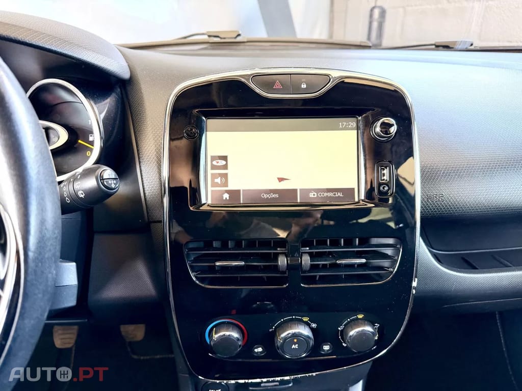 Renault Clio Sport Tourer 1.5 dCi Limited