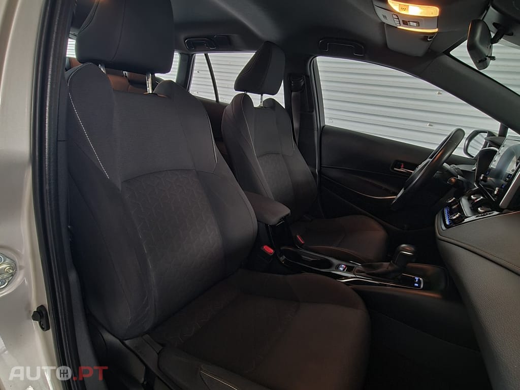 Toyota Corolla Touring Sports 1.8 Hybrid Comfort