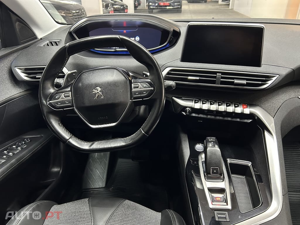 Peugeot 3008 1.5 BlueHDi Allure EAT8