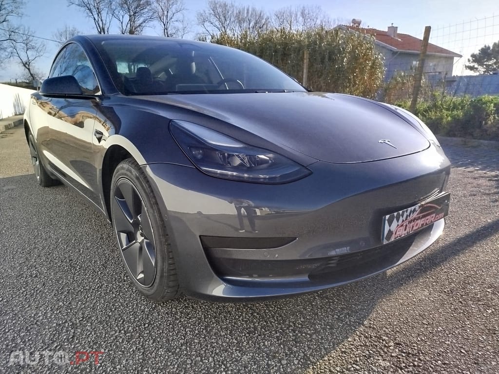 Tesla Model 3 Tração Traseira Premium