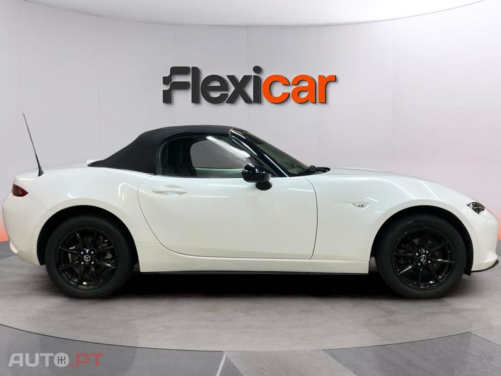 Mazda MX-5 1.5 Sky-G Excellence Navi