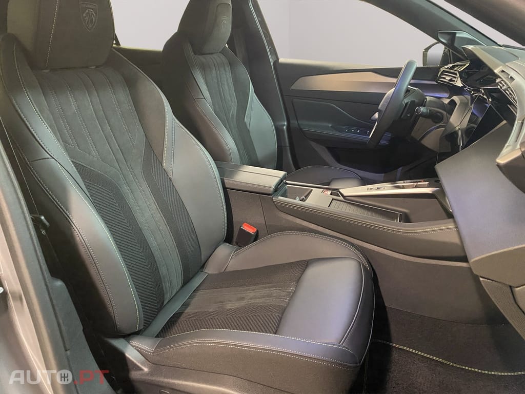Peugeot 408 1.6 Hybrid GT e-DCS7