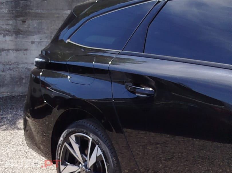Peugeot 308 SW 1.2 PureTech Allure Full LED