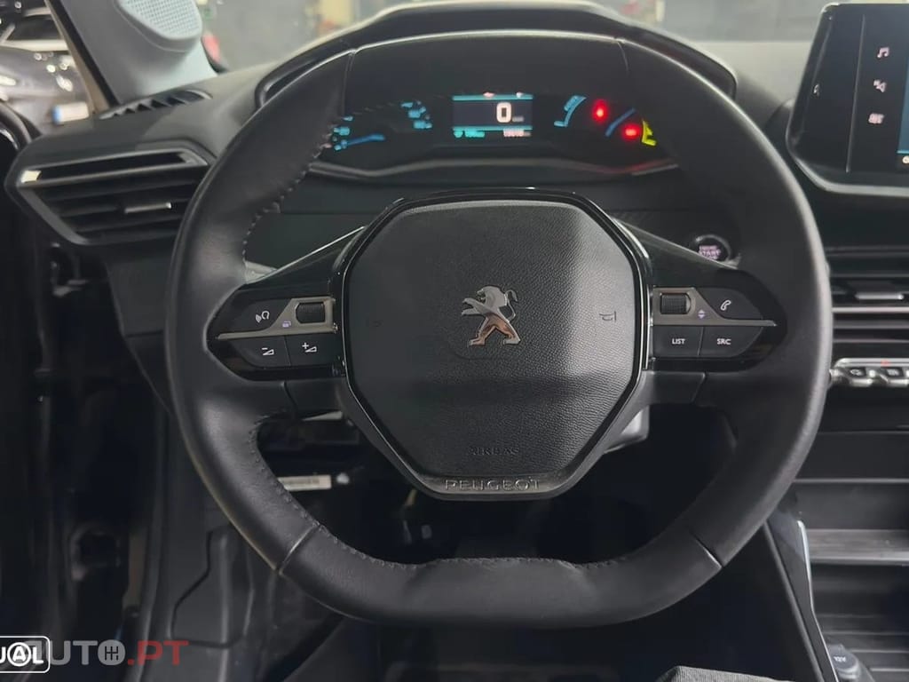 Peugeot E-208 50 kWh Active