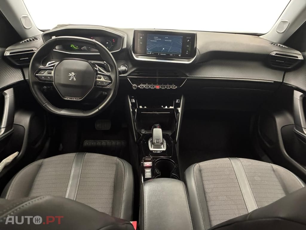 Peugeot 2008 1.5 BlueHDi Allure Pack EAT8