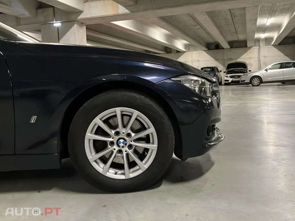 BMW 330 e iPerformance Line Sport