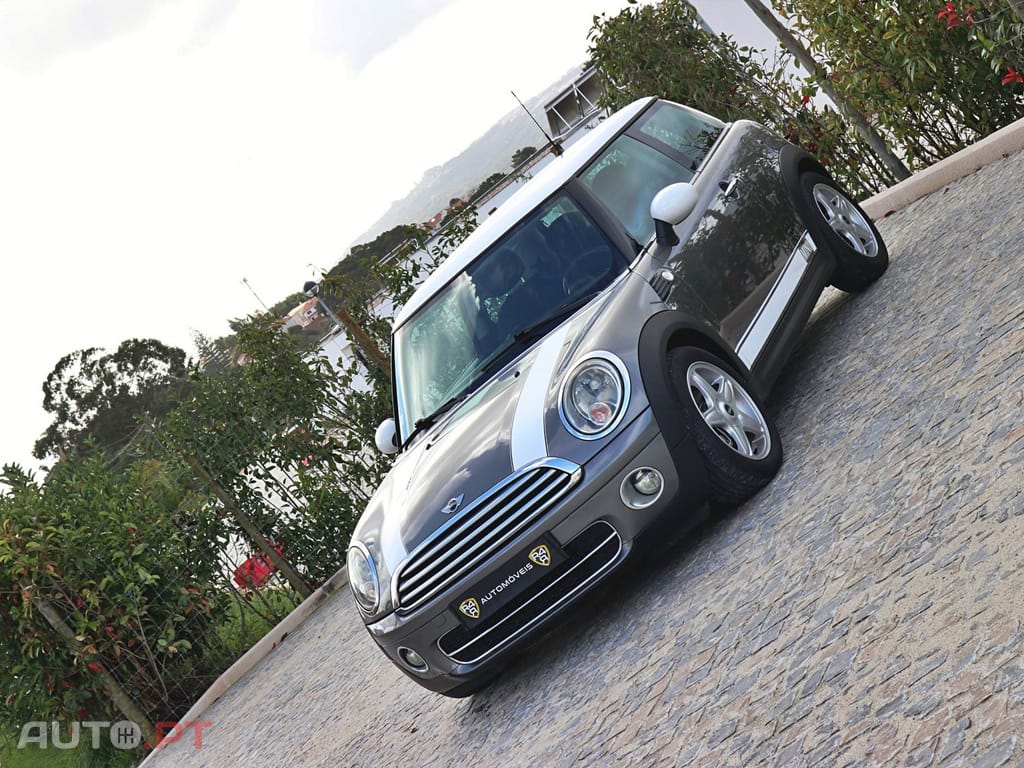 MINI Cooper Cooper D