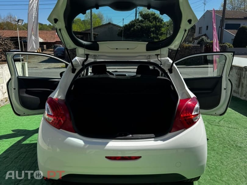 Peugeot 208 PureTech 68 Active