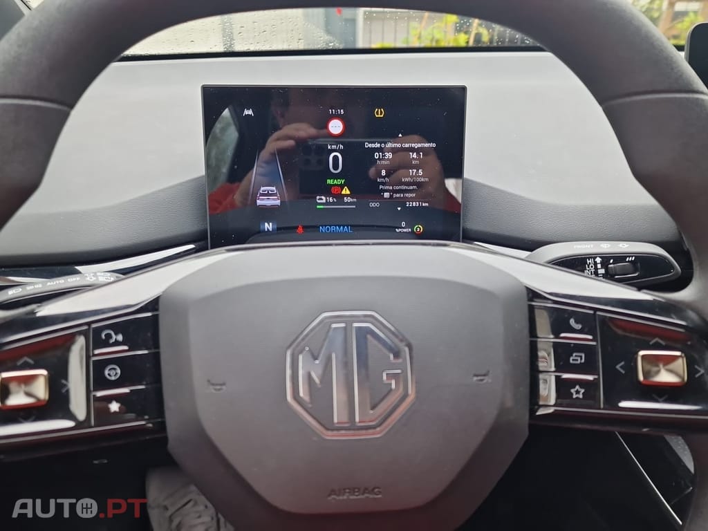 MG MG4 51 kWh Standard