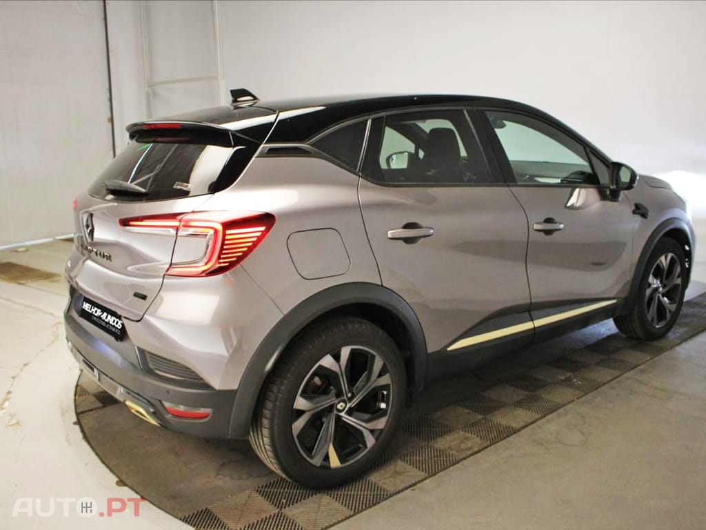 Renault Captur 1.6 E-Tech Full Hybrid Engineered