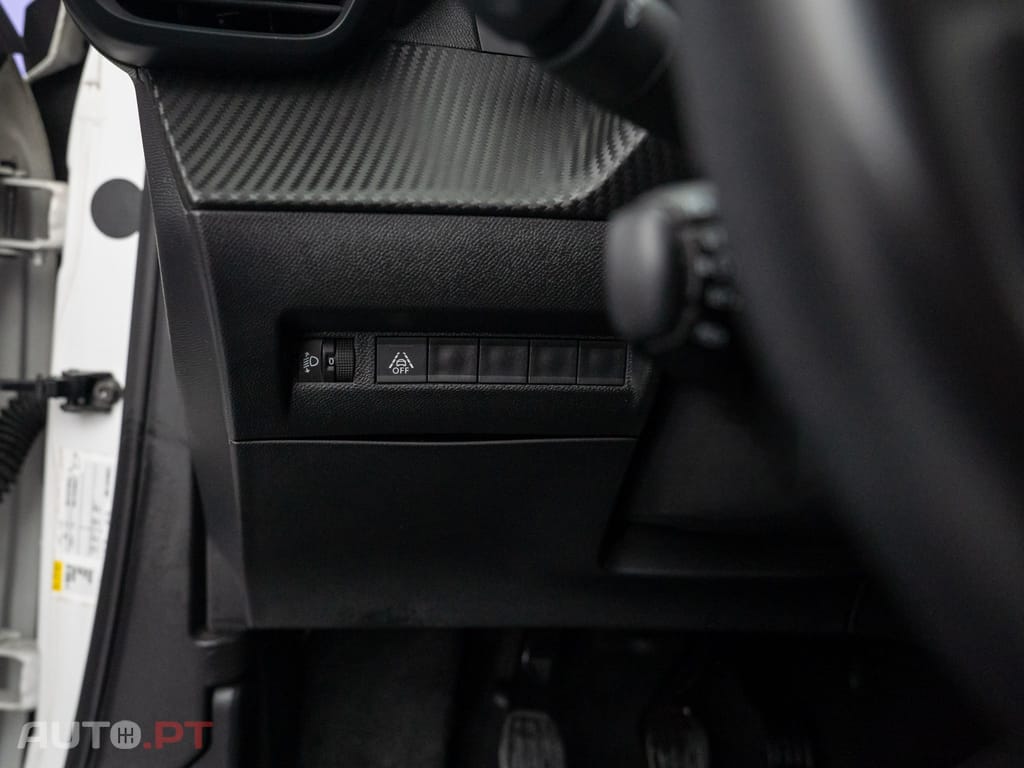 Peugeot 2008 1.2 PureTech Allure