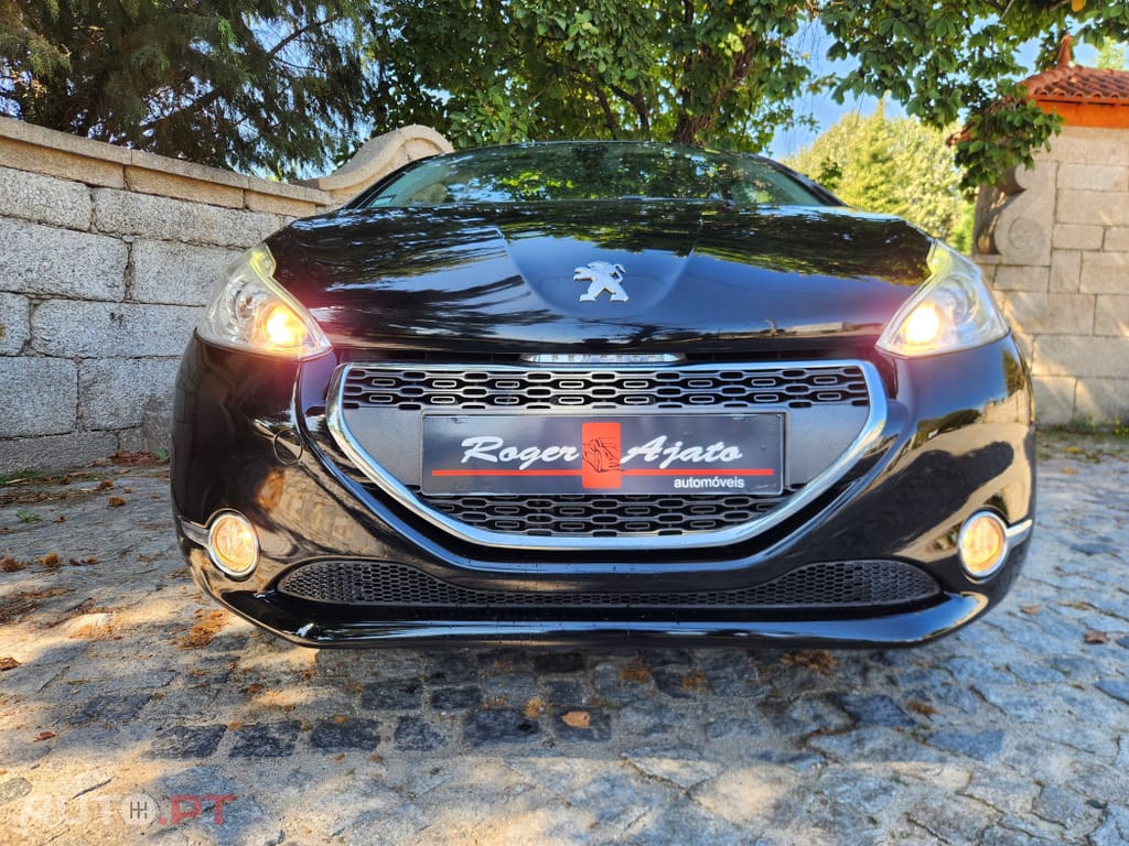 Peugeot 208 1.2 VTi Allure