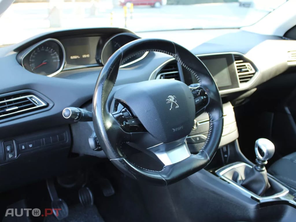 Peugeot 308 SW 1.6 BlueHDi Allure