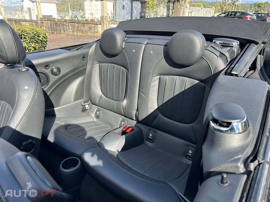 MINI Cabrio Cooper S Premium Sidewalk Special Edition Auto